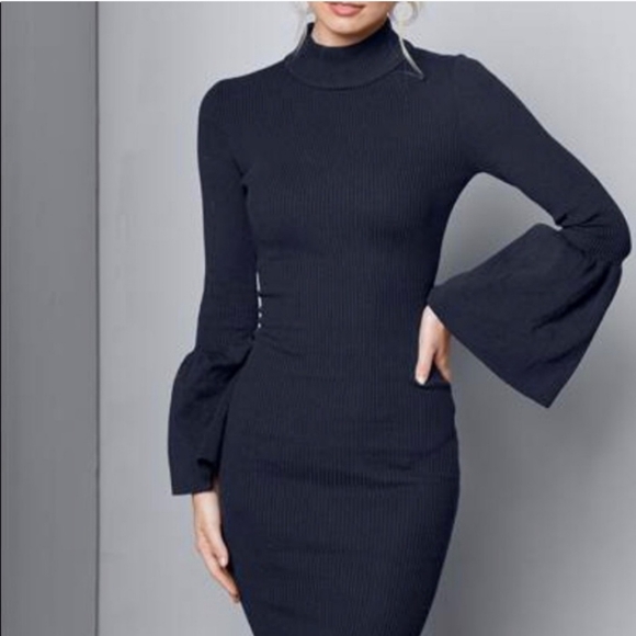 VENUS Blue, Knit, Bell Sleeve,  S-t-r-e-t-c-h Sweater Dress size Medium - Picture 4 of 8